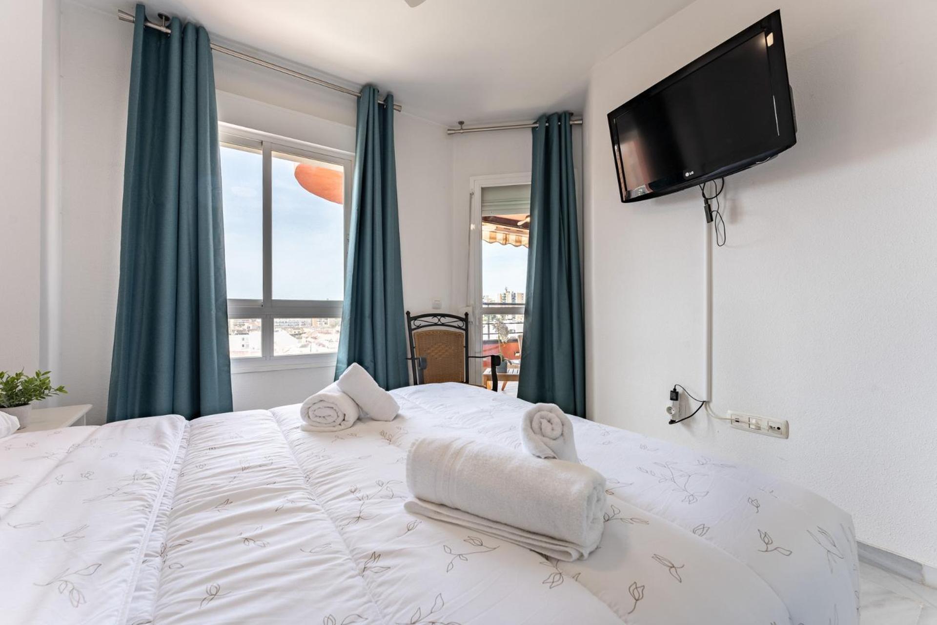Malagasuite Coastal Paradise Fuengirola Exterior foto